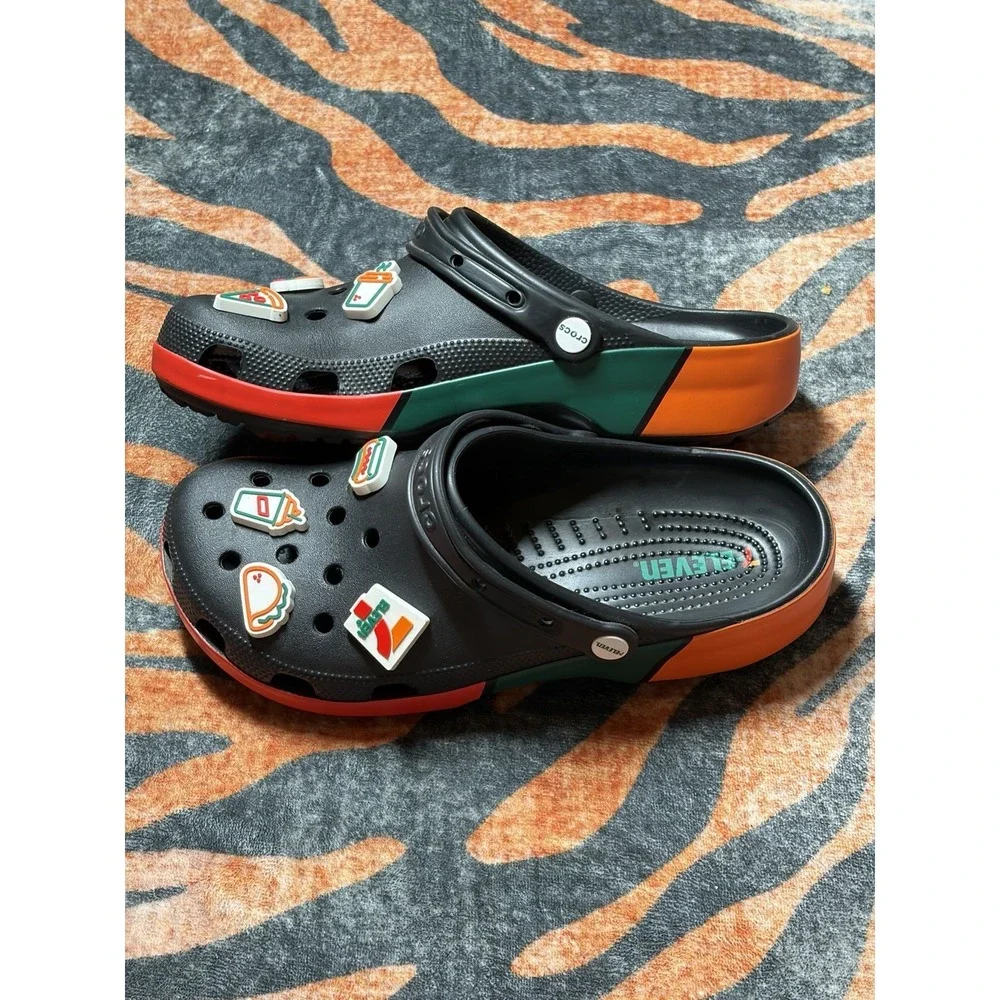 7-Eleven x Crocs Classic Clog 'Black' Men's Size 11, With (8) Charms
